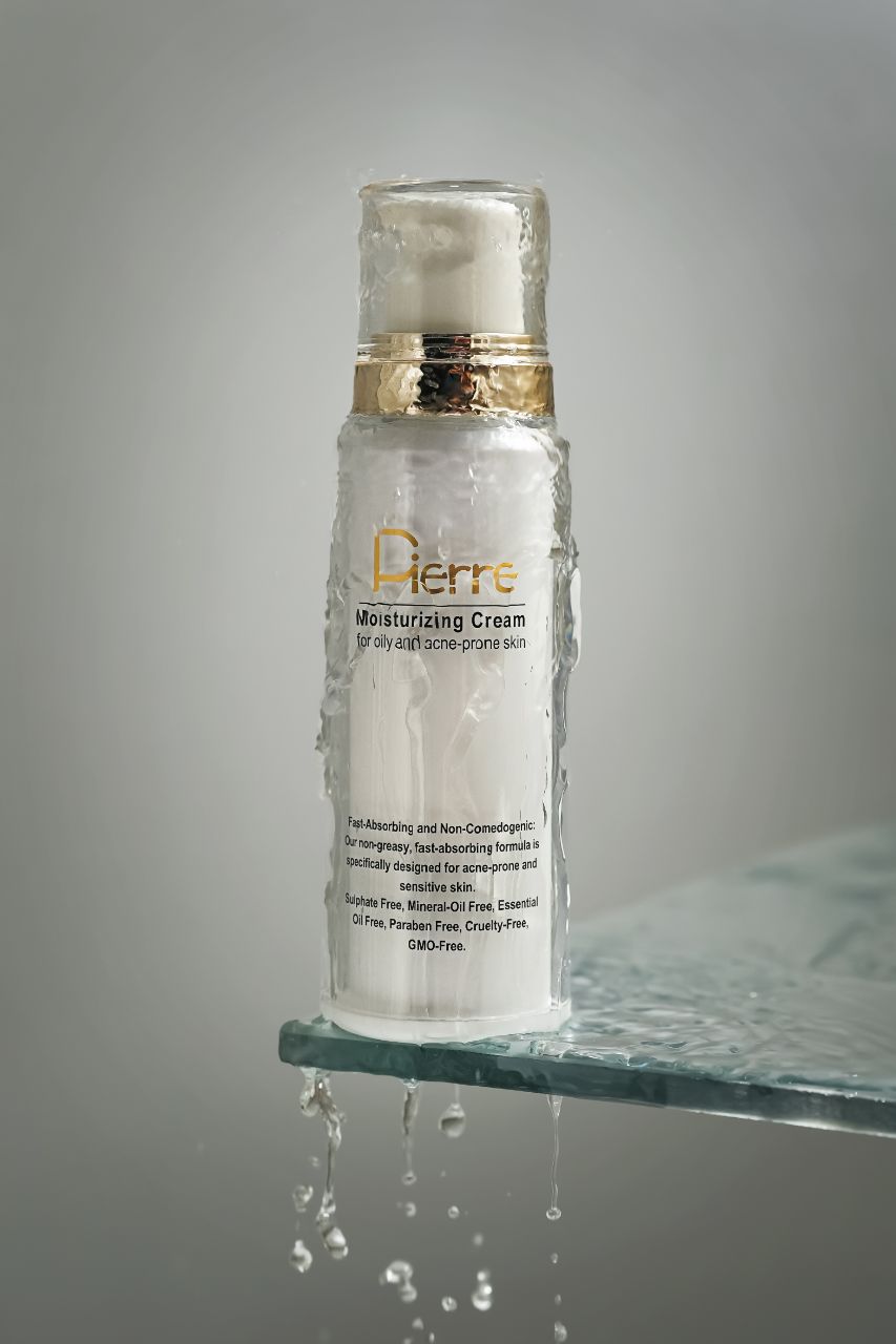 خرید کرم آبرسان و مرطوب کننده ضد جوش پیرره (Pierre) حجم 50 میلی لیتر با فرمولاسیون فاقد چربی و کنترل کننده براقی پوست