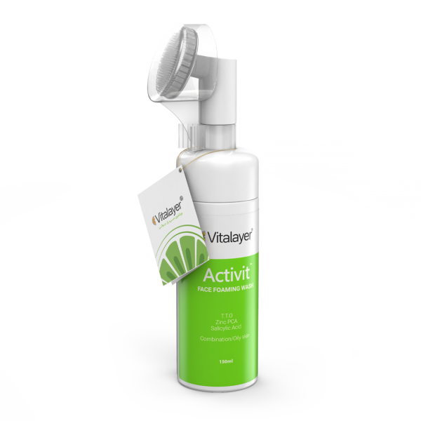 فوم شستشوی صورت پوست چرب ویتالایر | پاک‌کننده ملایم و تنظیم‌کننده چربی پوست | خرید فوم شستشوی صورت پوست چرب ویتالایر